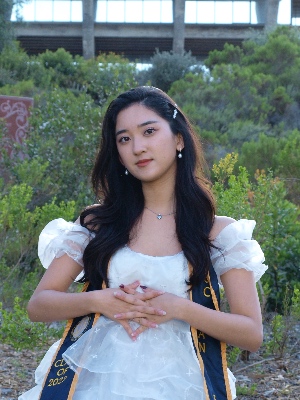 Ashley Thai '22 (she/her/hers)