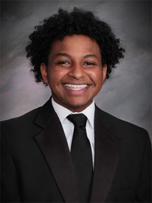 Morwan Osman ’26 (he/him) 